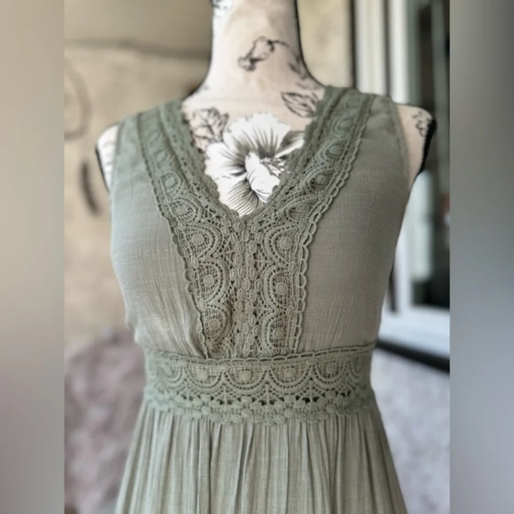 NWT Rebellion Sleeveless Tiered Maxi Dress - Olive Green - Boho - Picture 3 of 8